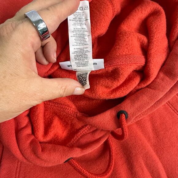 Reebok Red Hoodie Women’s Small Pullover Sweatshirt Logo Front - Picture 4 of 10